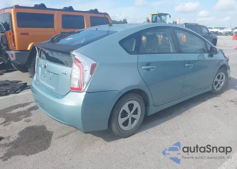 2013 Toyota Prius Two z USA, uszkodzony, nr VIN JTDKN3DU8D5606793